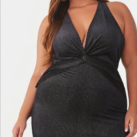 ❌NWT-FOREVER21 plus❌ - Picture 4 of 14